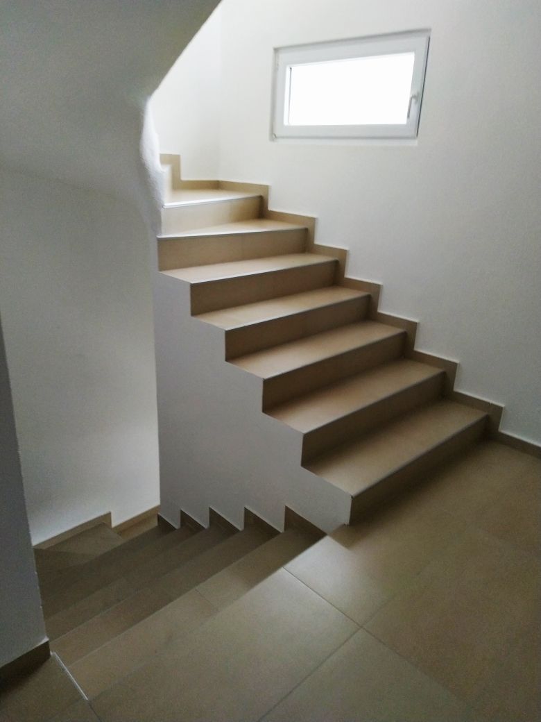 Haus in Bar, Montenegro, 257 m² - Foto 18