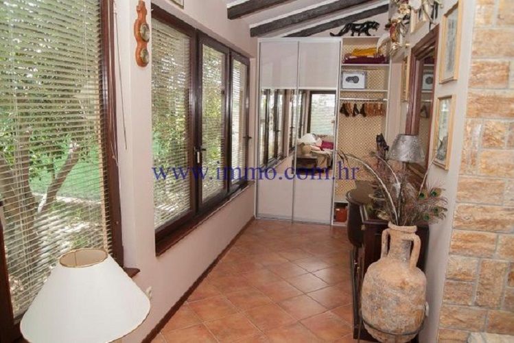 Villa à Split, Croatie, 87 m² - image 10