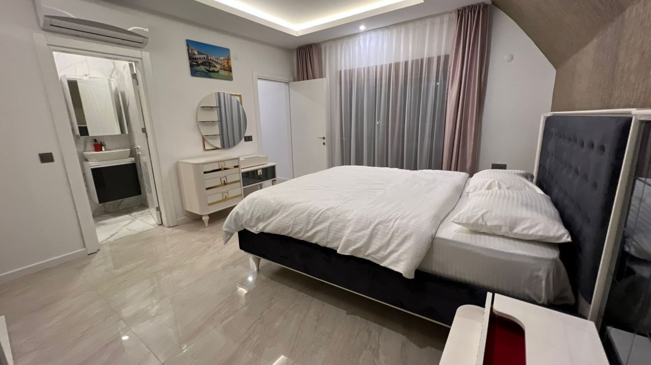 Villa à Alanya, Turquie, 300 m² - image 4