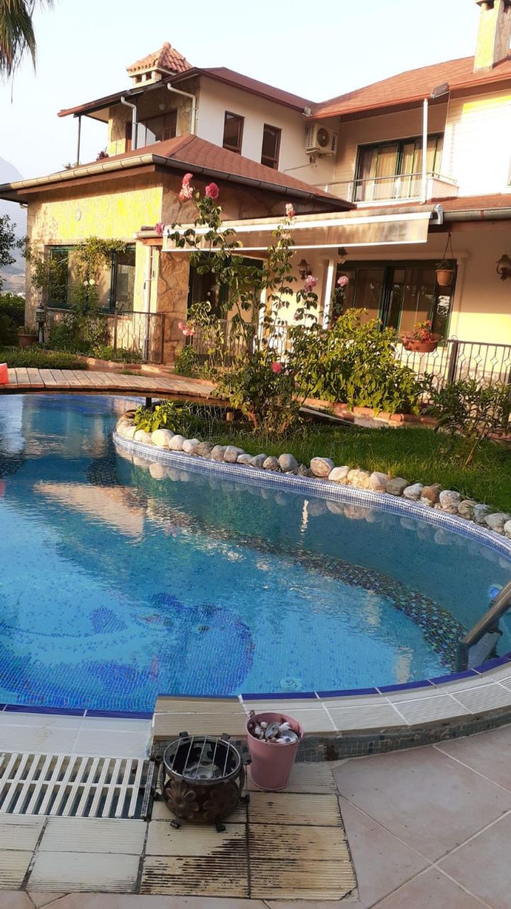 Villa en Alanya, Turquia, 300 m² - imagen 2