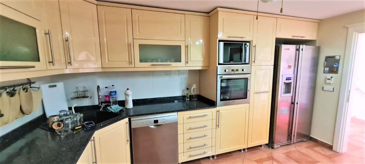 Villa in Alanya, Türkei, 400 m² - Foto 11