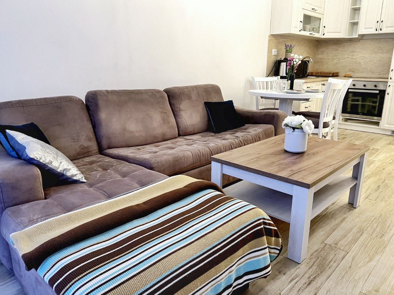 Piso en Dobra Voda, Montenegro, 32 m² - imagen 3