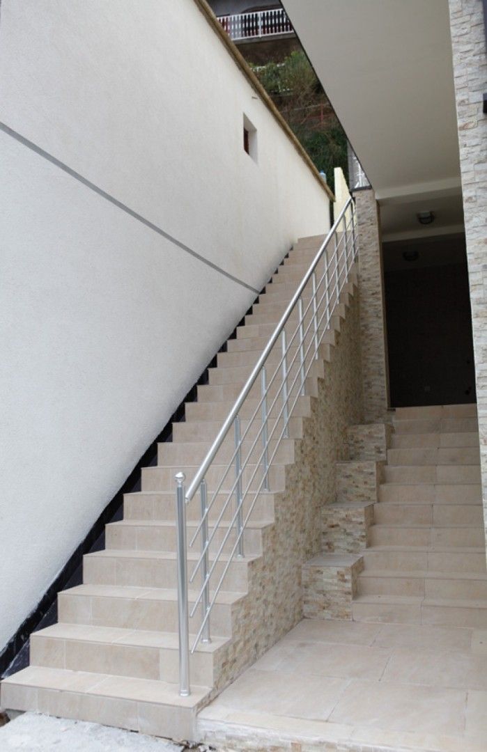 Haus in Lepetane, Montenegro, 250 m² - Foto 11