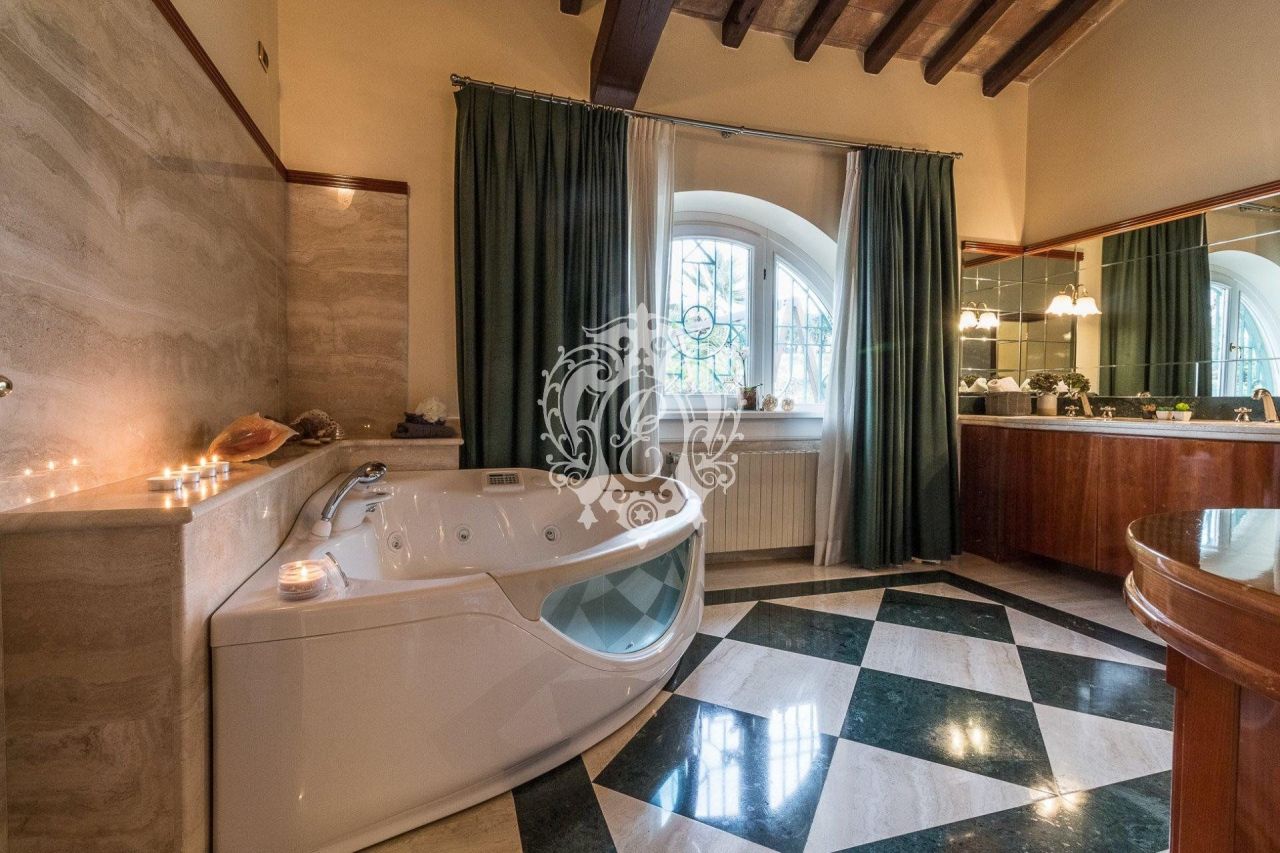 Villa en Roma, Italia, 770 m² - imagen 11