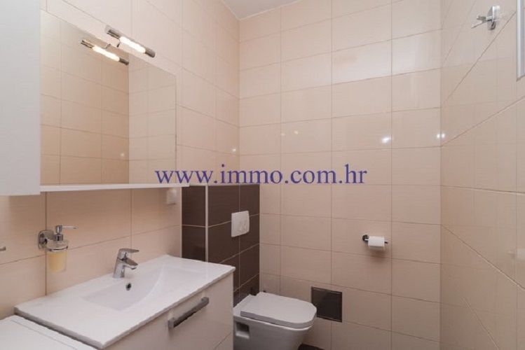 Villa en Brač, Croacia, 135 m² - imagen 8