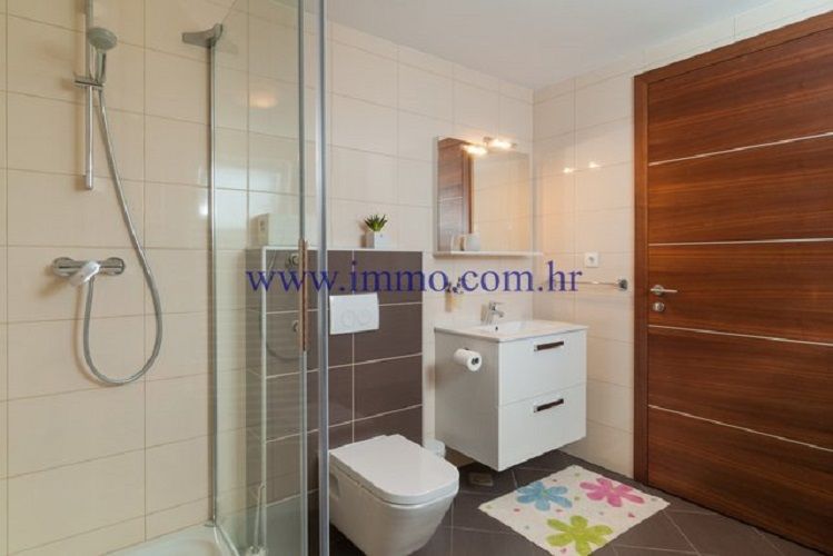 Villa en Brač, Croacia, 135 m² - imagen 12