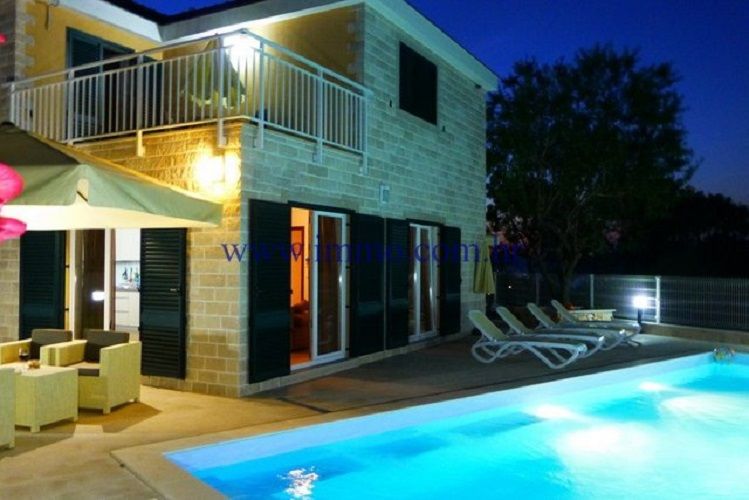 Villa en Brač, Croacia, 135 m² - imagen 18