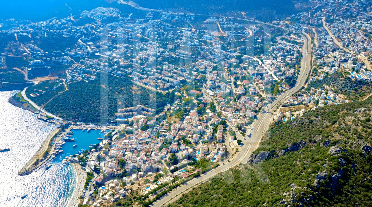 Land in Kalkan, Turkey, 3 686 m² - picture 5