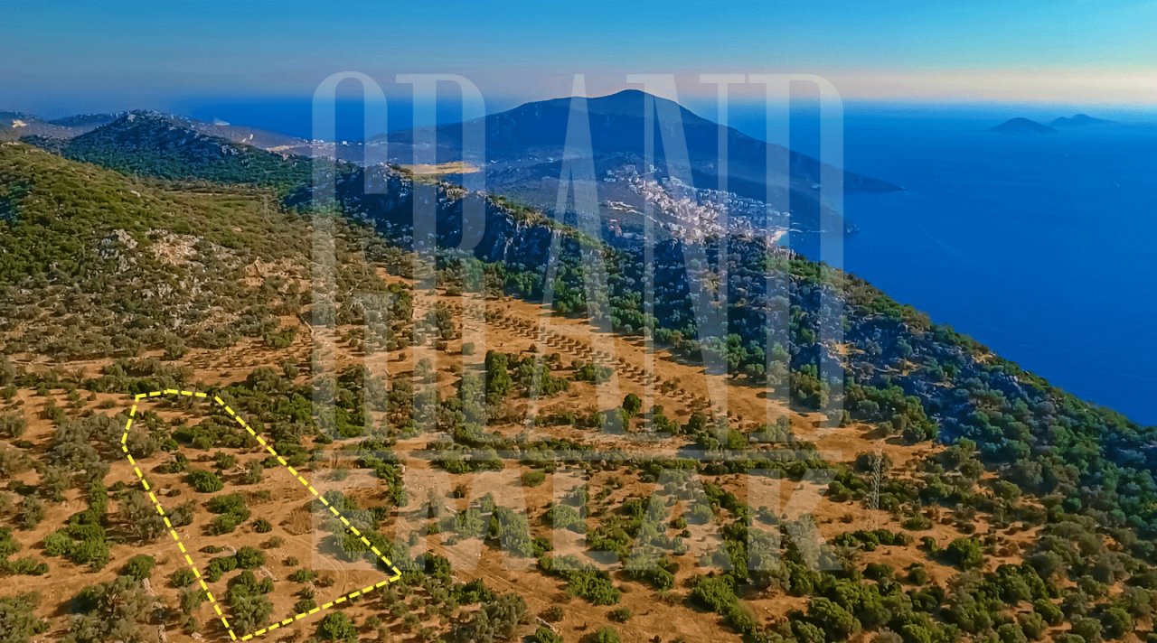 Land in Kalkan, Turkey, 3 686 m² - picture 7