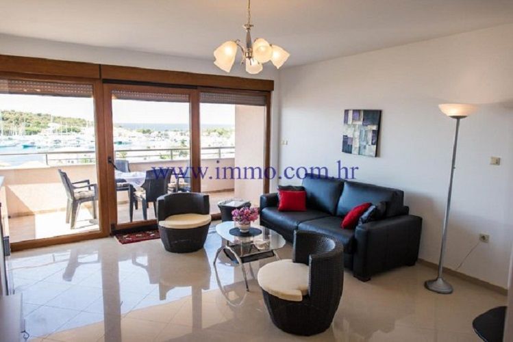 Villa en Rogoznica, Croacia, 447 m² - imagen 2