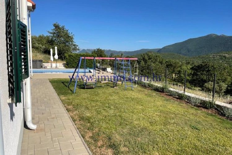 Casa en Omis, Croacia, 186 m² - imagen 17