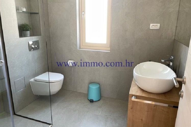 Villa sur le Brač, Croatie, 340 m² - image 7