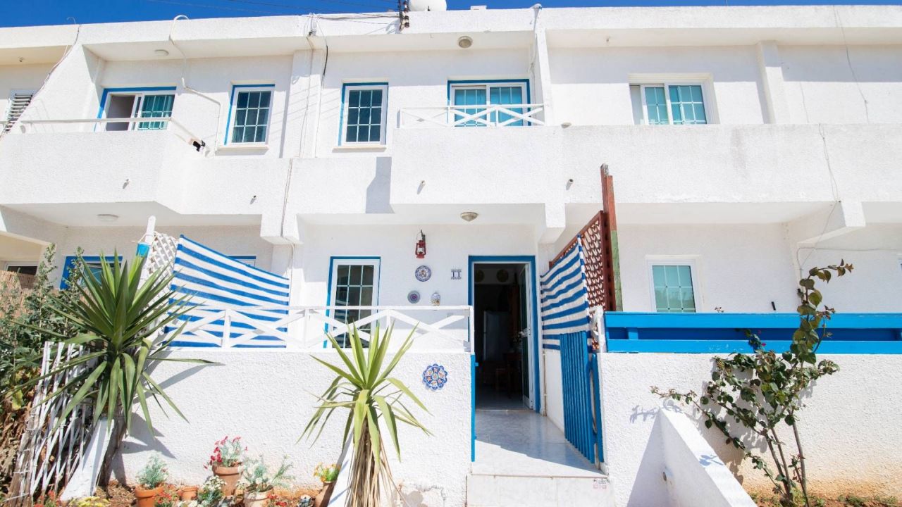 Townhouse in Paralimni, Cyprus, 74 m² - picture 1