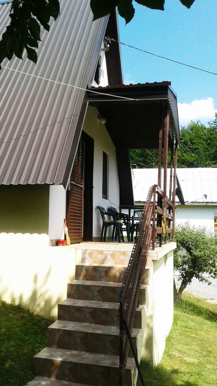 Bungalow à Kolasin, Monténégro, 98 m² - image 1