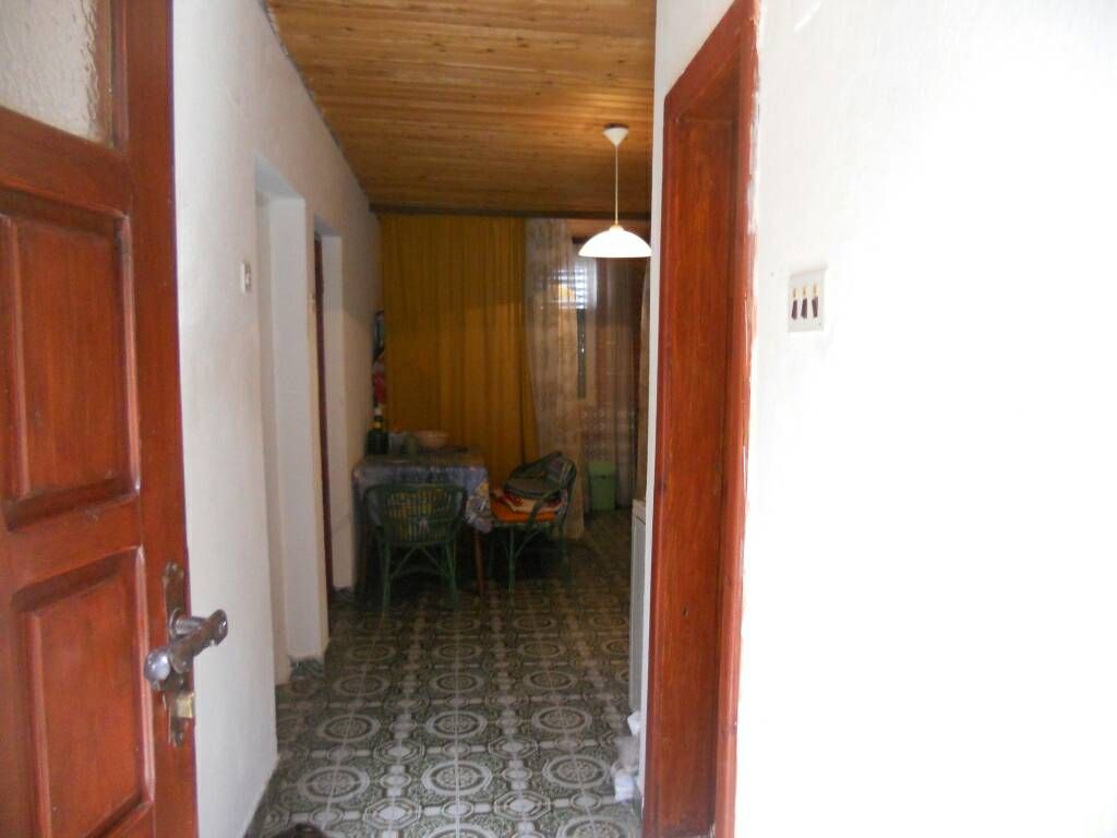Commercial property in Sutomore, Montenegro, 90 m² - picture 12