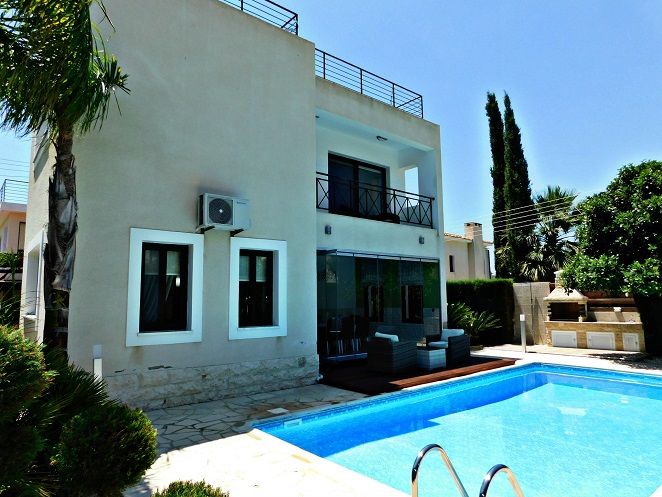 Villa en Pafos, Chipre, 180 m² - imagen 1