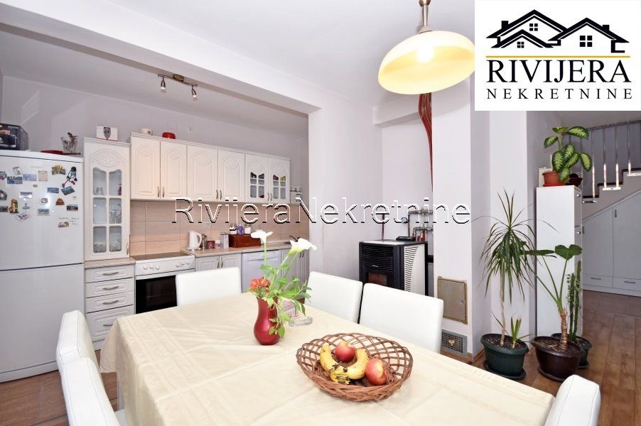 Villa a Herceg-Novi, Montenegro, 267 m² - foto 7