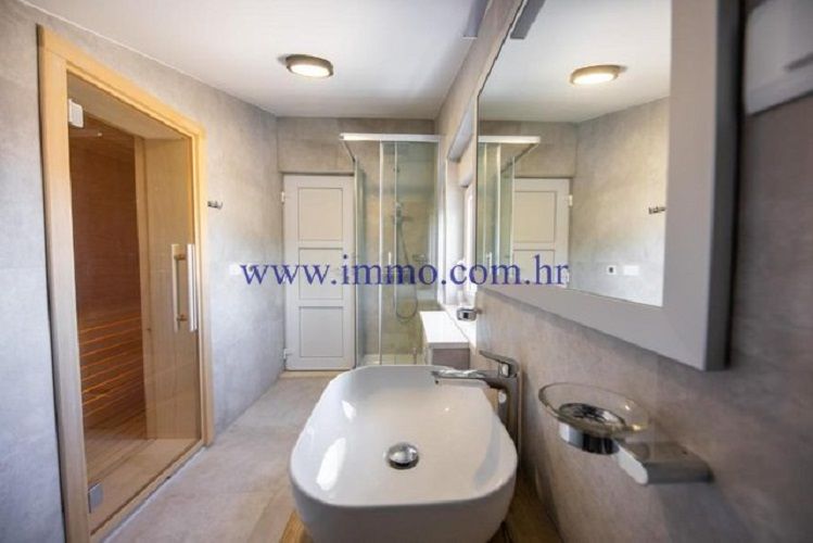 Villa à Rogoznica, Croatie, 380 m² - image 13