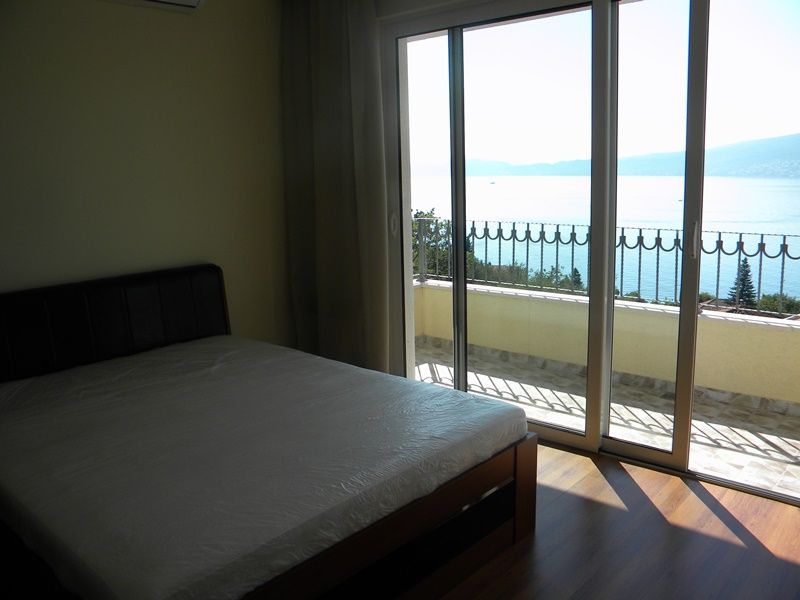 Casa a Baošići, Montenegro, 170 m² - foto 11