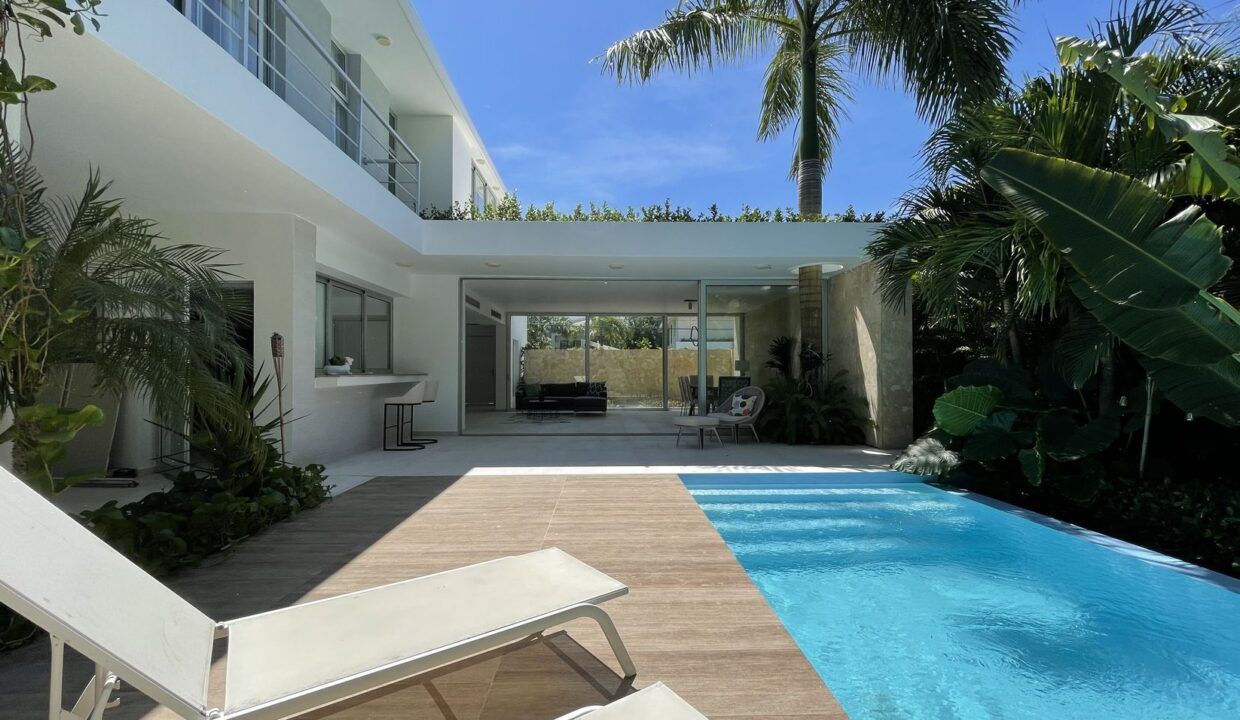 Villa in Punta Cana, Dominikanische Republik, 300 m² - Foto 1