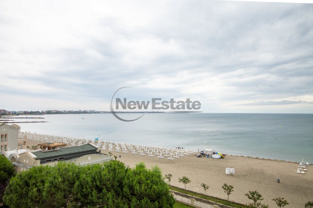 Apartamento en Pomorie, Bulgaria, 79 m² - imagen 1