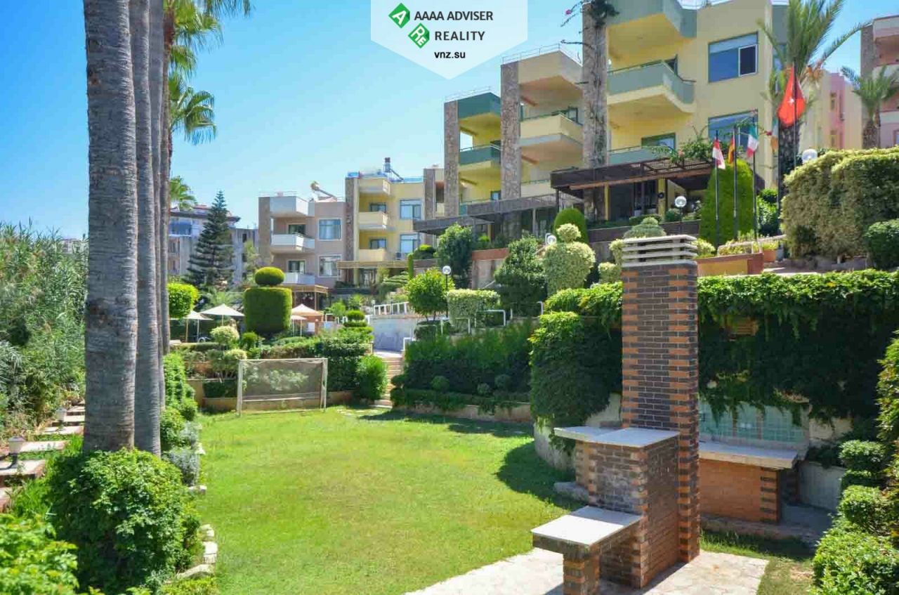 Villa en Kestel, Turquia, 300 m² - imagen 1