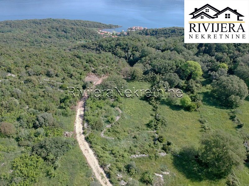 Terreno en Tivat, Montenegro, 783 m² - imagen 1