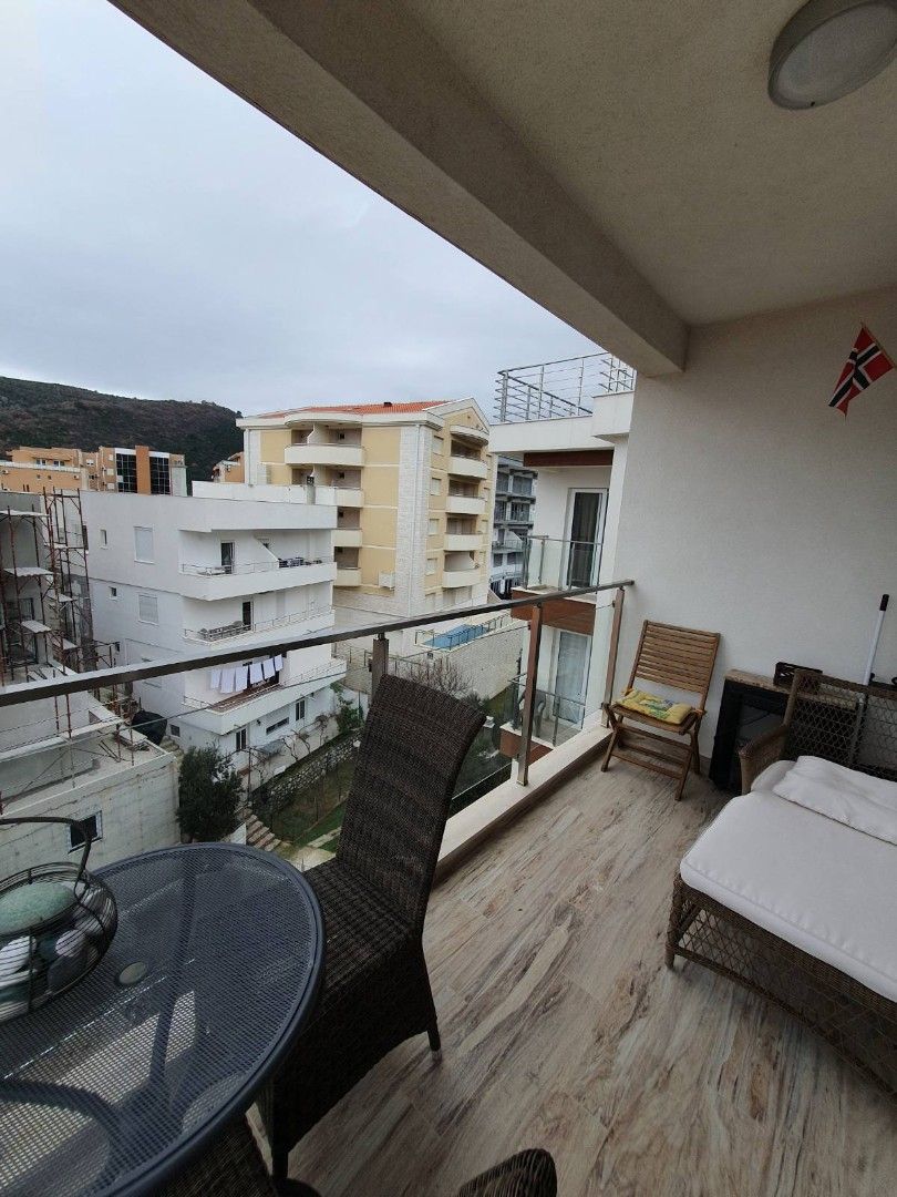 Piso en Becici, Montenegro, 108 m² - imagen 9