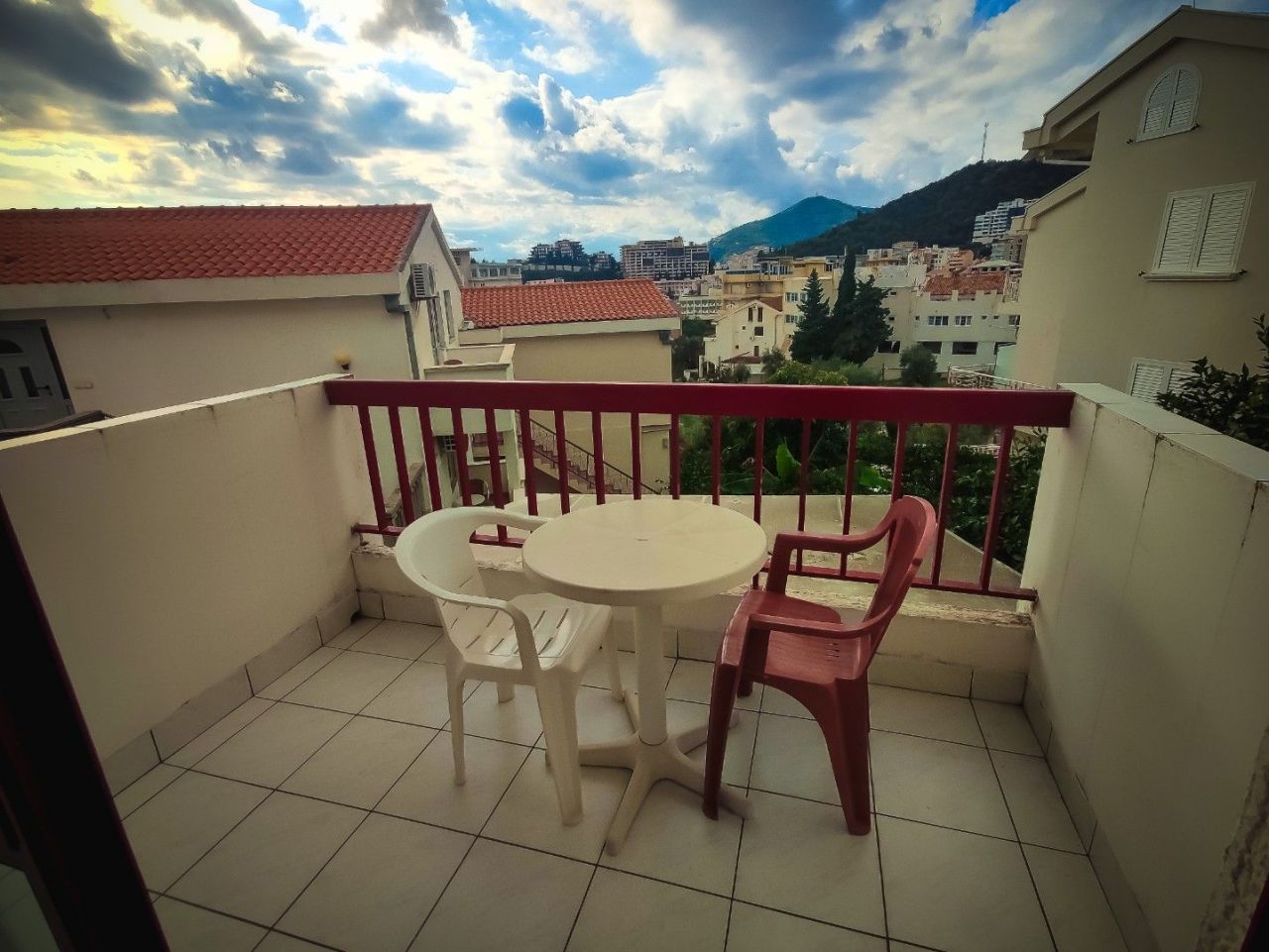 Hotel en Becici, Montenegro, 381 m² - imagen 15