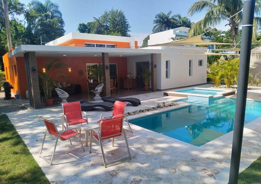 Haus in Cabarete, Dominikanische Republik, 190 m² - Foto 1