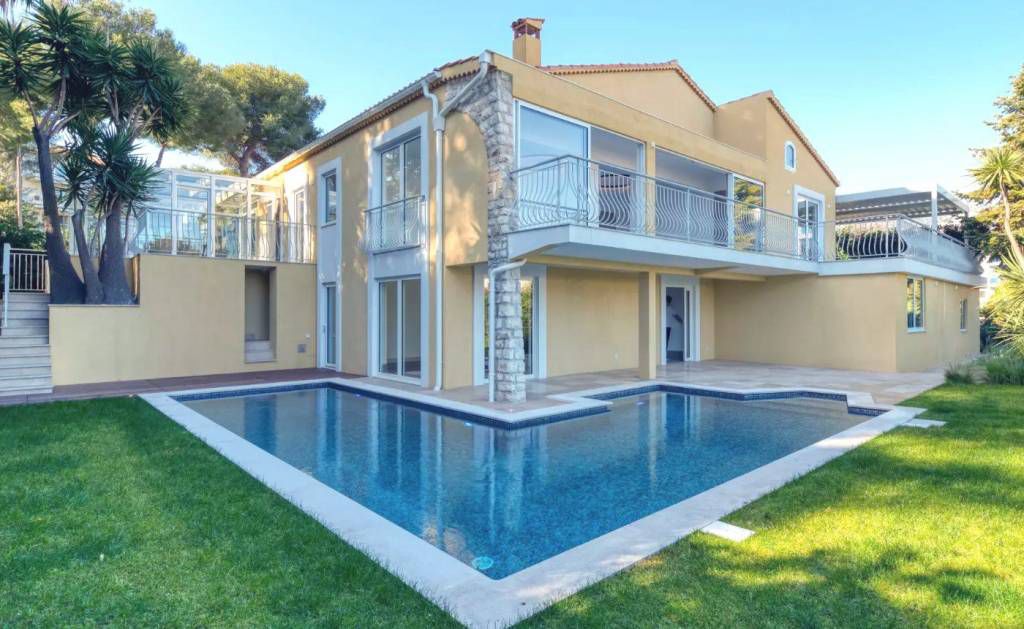 Villa in Roquebrune Cap Martin, Frankreich, 270 m² - Foto 1