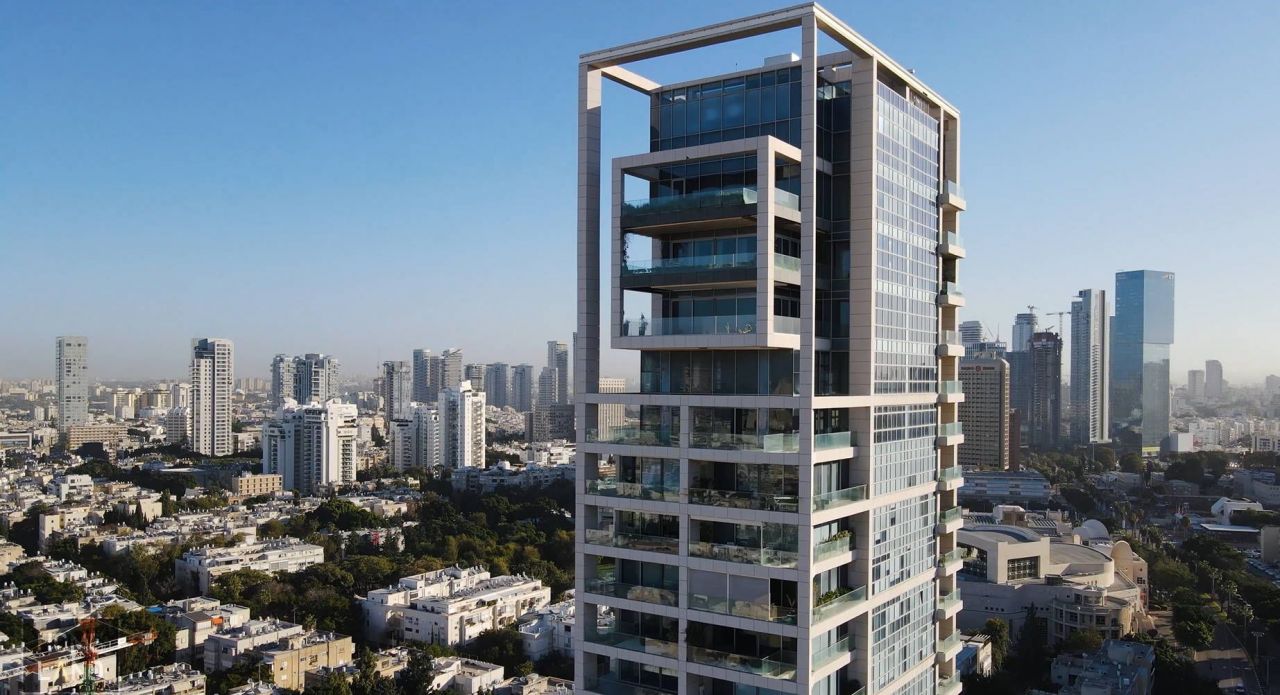 Penthouse in Tel Aviv, Israel, 470 m² - picture 1