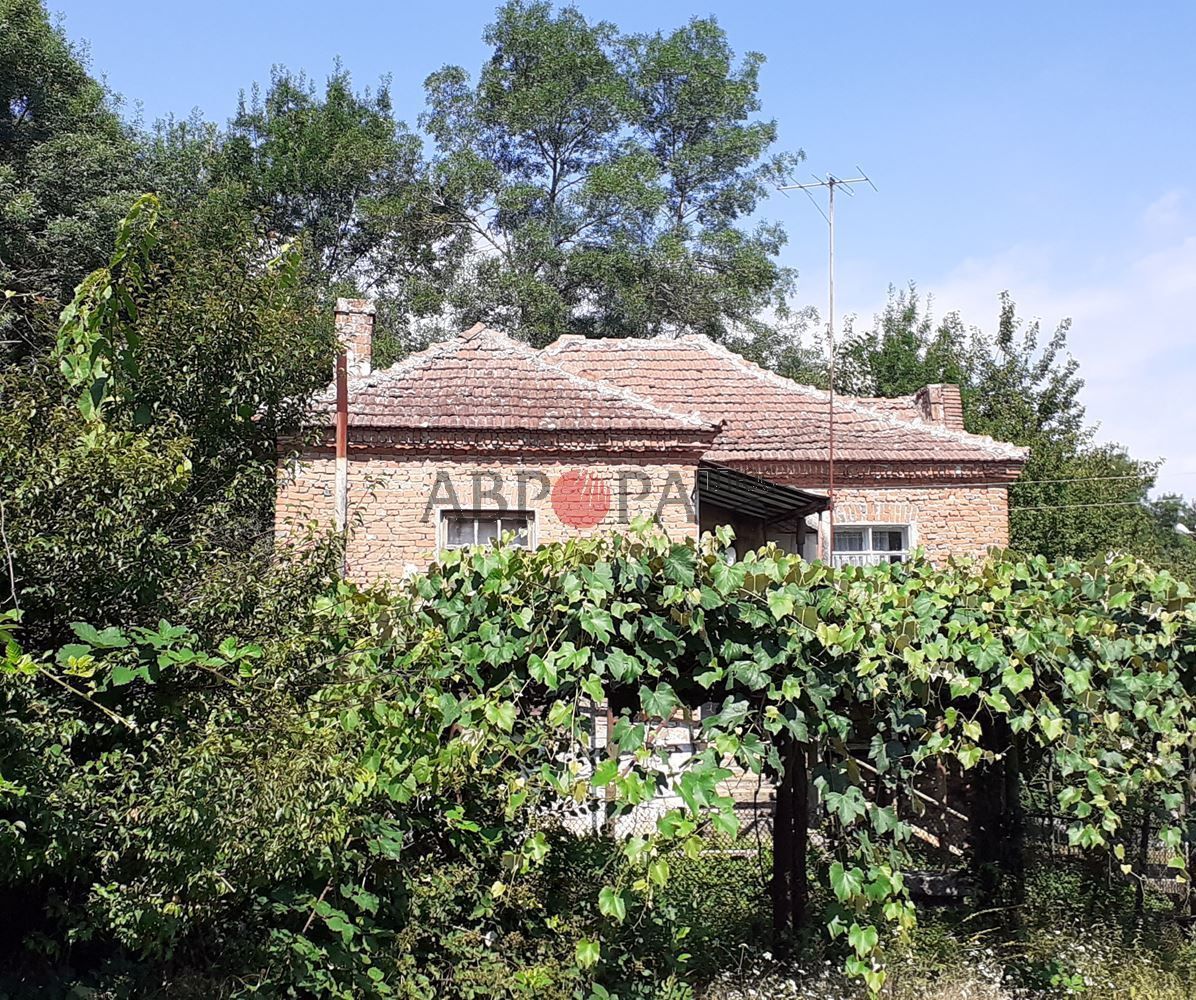 Haus in Sredez, Bulgarien, 192 m² - Foto 1