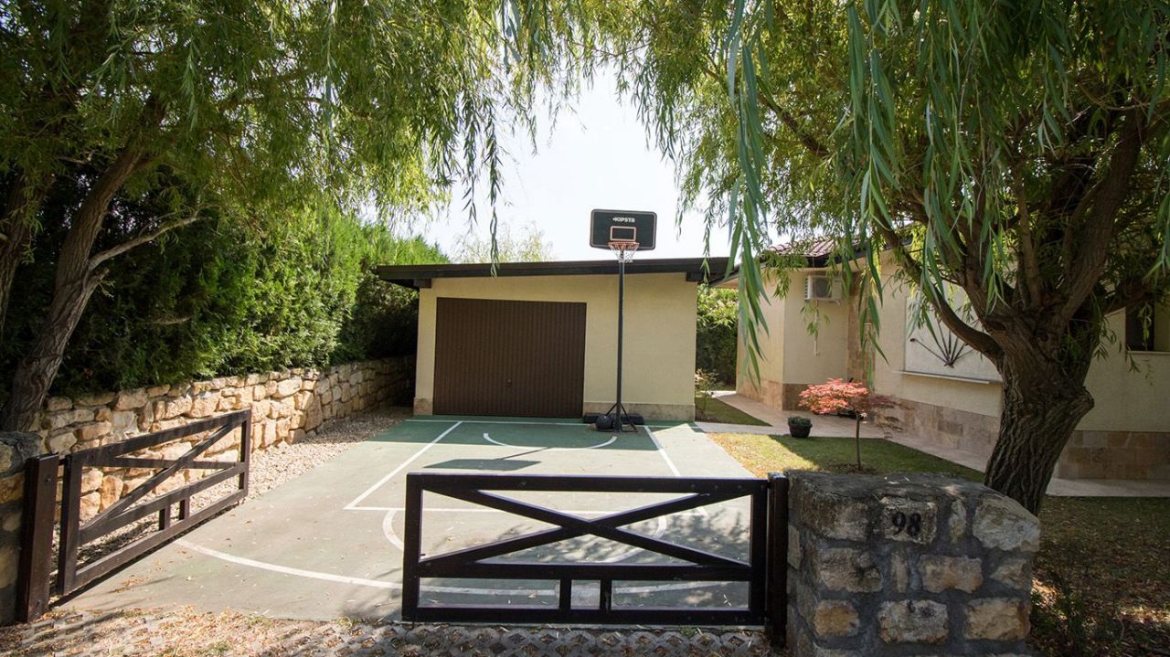 Maison à Baltchik, Bulgarie, 198 m² - image 3