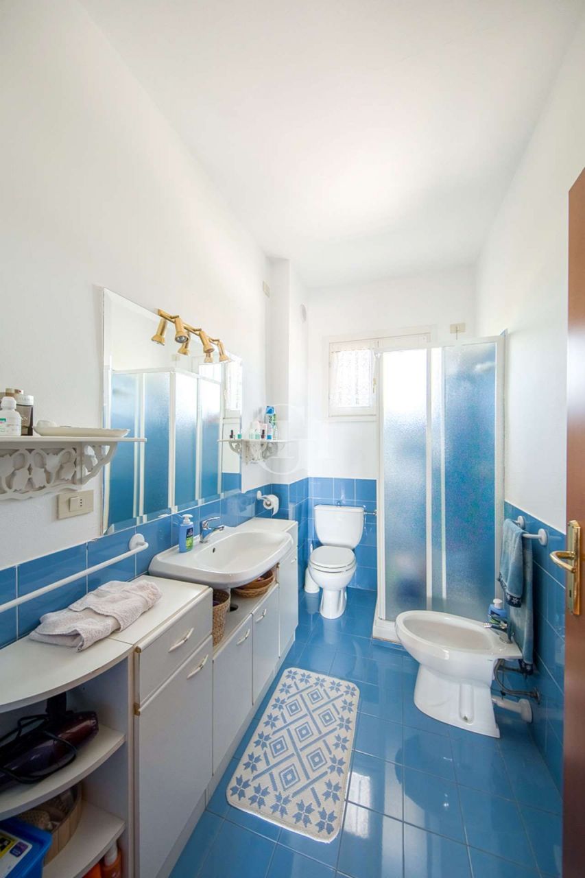 Appartamenti sul Lago di Garda, Italia, 90 m² - foto 10