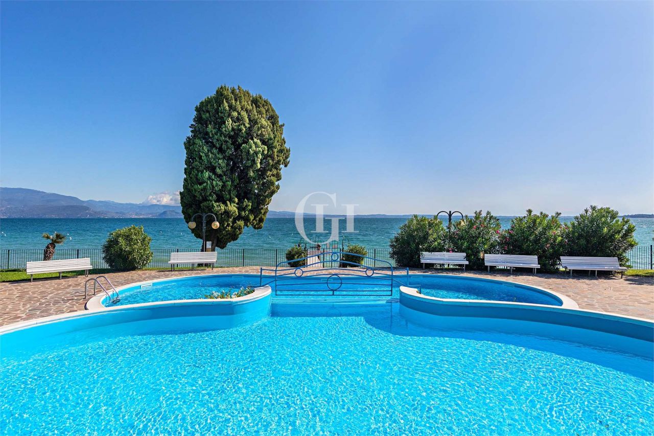 Appartamenti sul Lago di Garda, Italia, 90 m² - foto 13