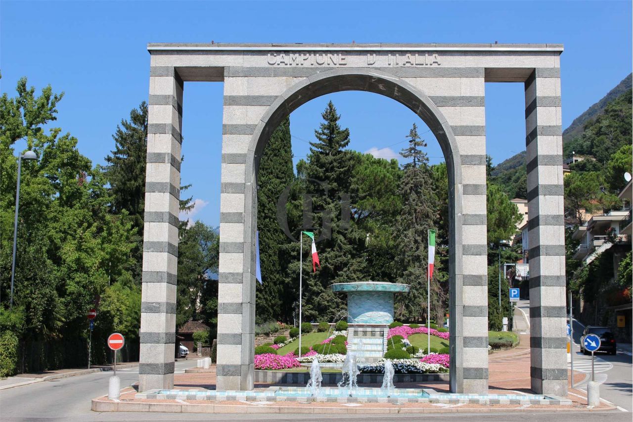 Villa por Lago de Lugano, Italia, 540 m² - imagen 5