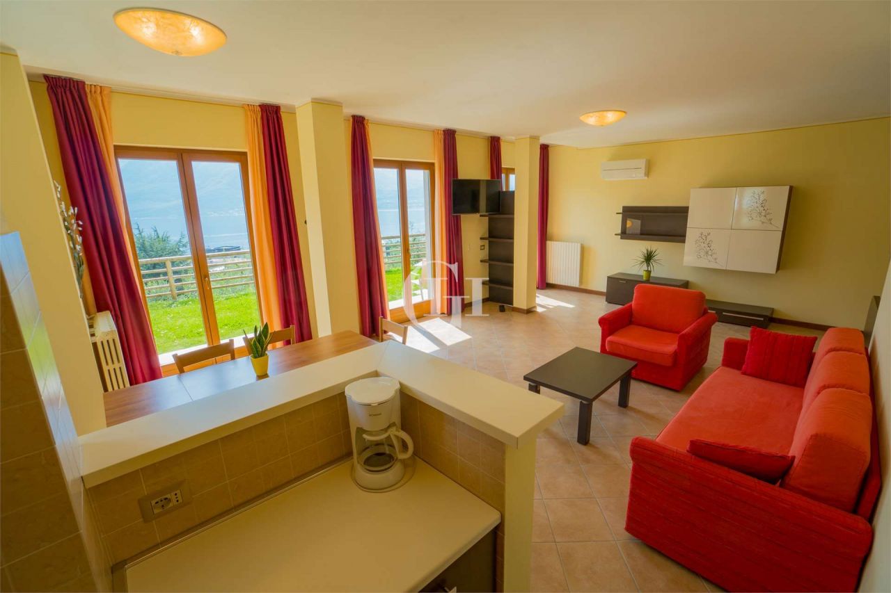 Villa par le Lac de Garde, Italie, 780 m² - image 11