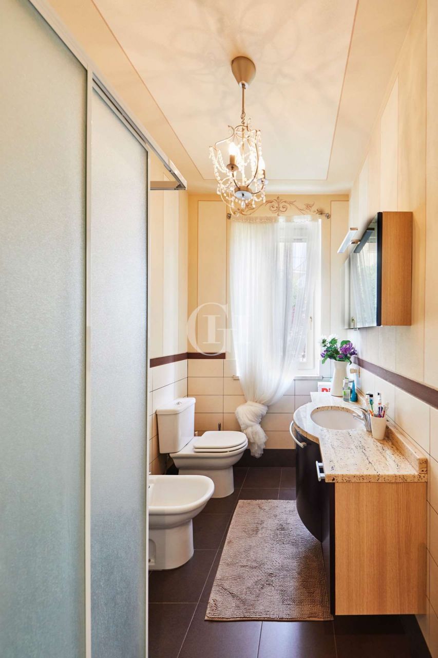 Apartment on Lake Garda, Italy, 96 m² - picture 14