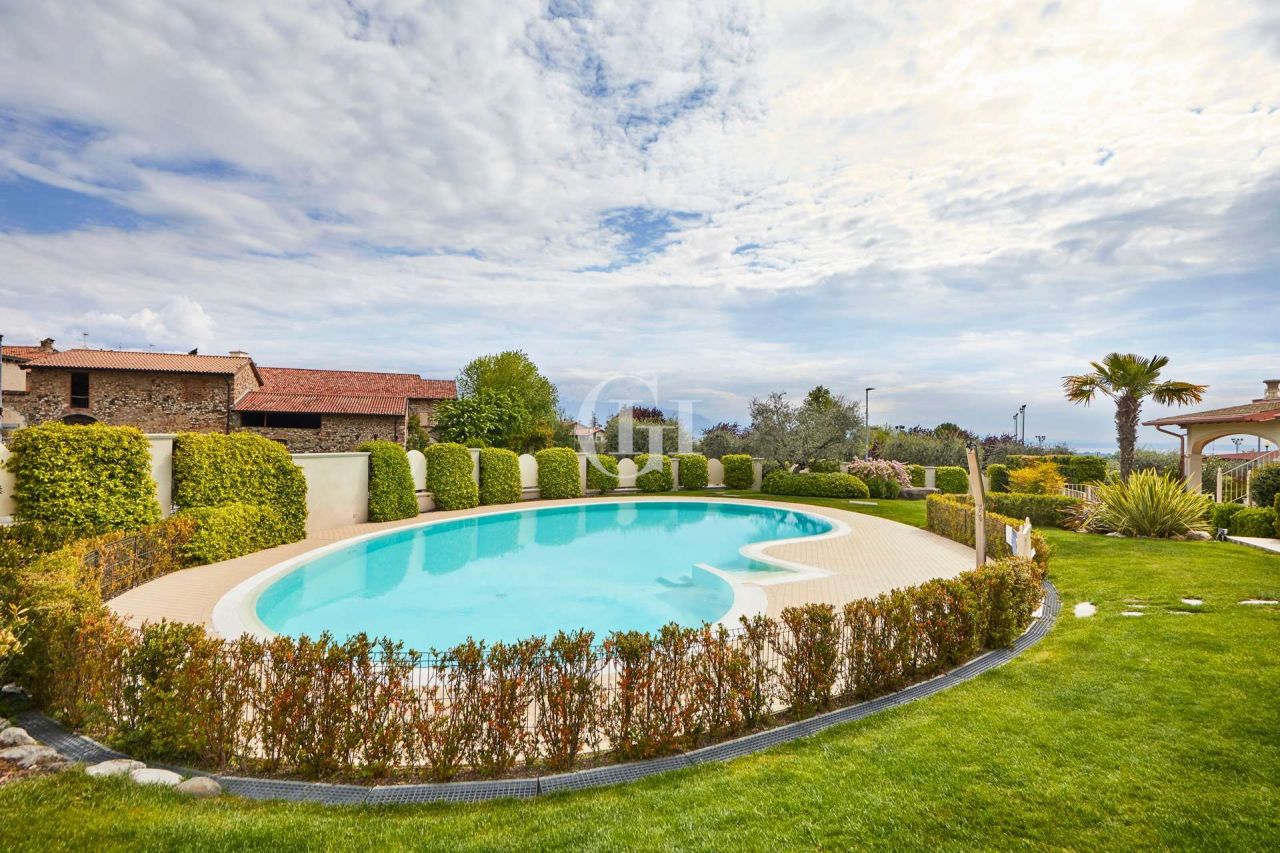 Apartment on Lake Garda, Italy, 96 m² - picture 18