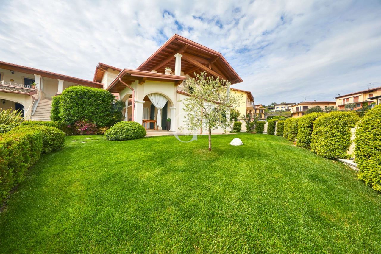 Apartment on Lake Garda, Italy, 96 m² - picture 3