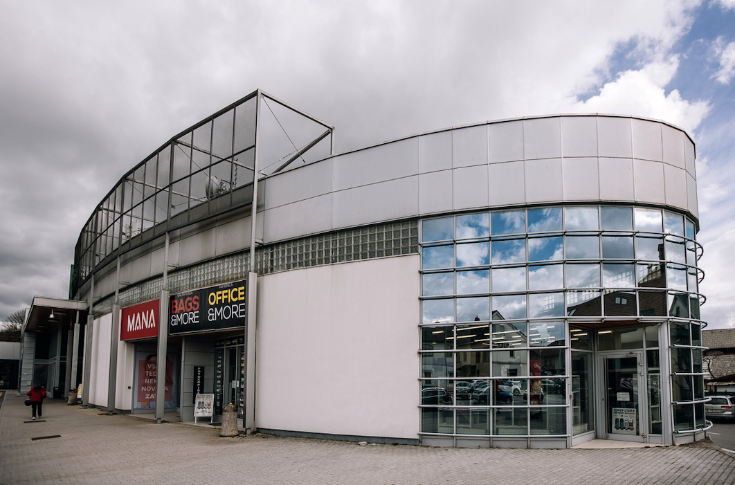 Projet d'investissement à Logatec, Slovénie, 1 656 m² - image 4