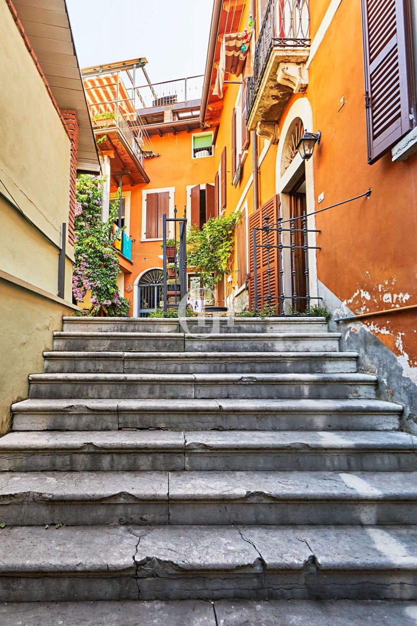 Apartamento por Lago de Garda, Italia, 70 m² - imagen 11