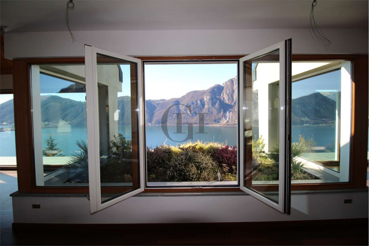 Villa in Lake Lugano, Italy, 540 m² - picture 15