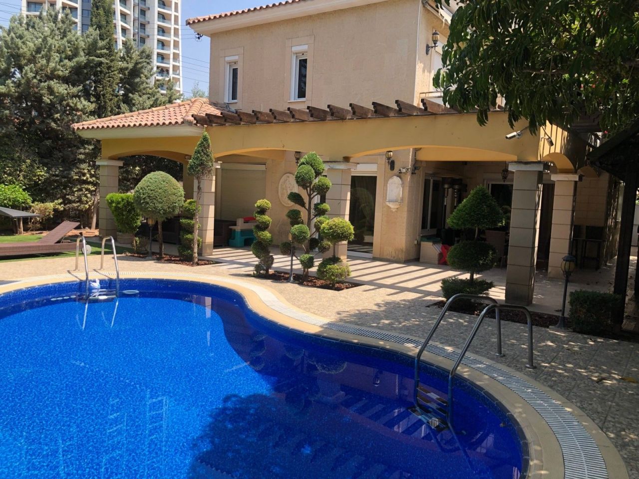 Villa en Limasol, Chipre, 301 m² - imagen 1