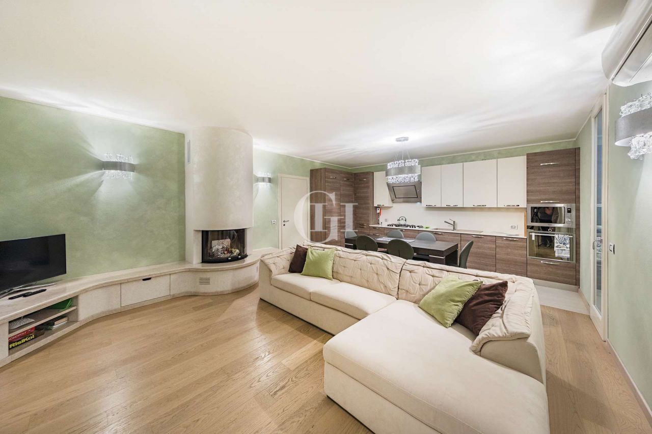 Villa par le Lac de Garde, Italie, 210 m² - image 11