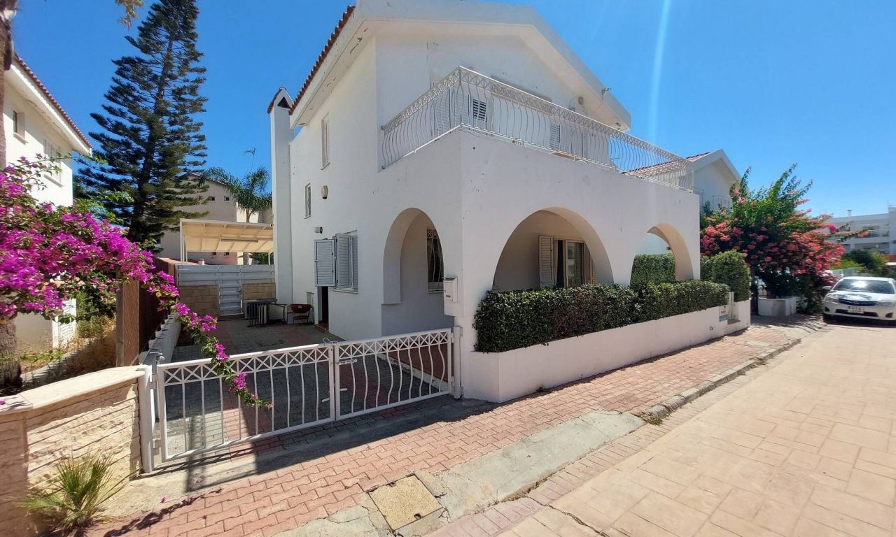 Villa in Protaras, Cyprus, 134 m² - picture 1