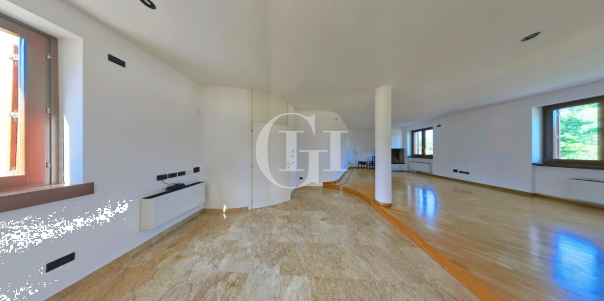 Apartment on Lake Garda, Italy, 192 m² - picture 3