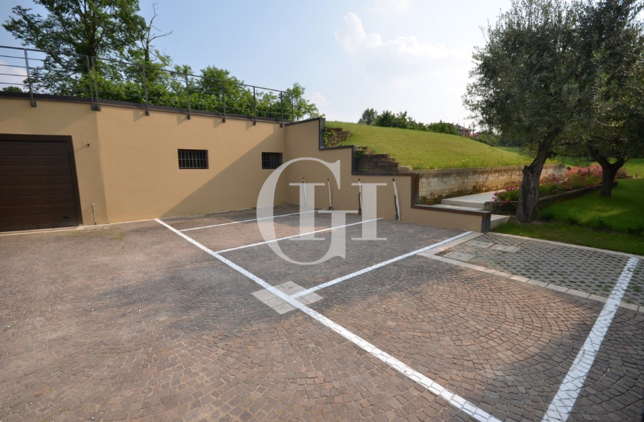 Apartment on Lake Garda, Italy, 192 m² - picture 12