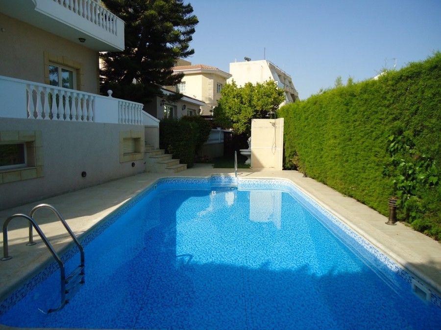 Villa à Limassol, Chypre, 460 m² - image 1